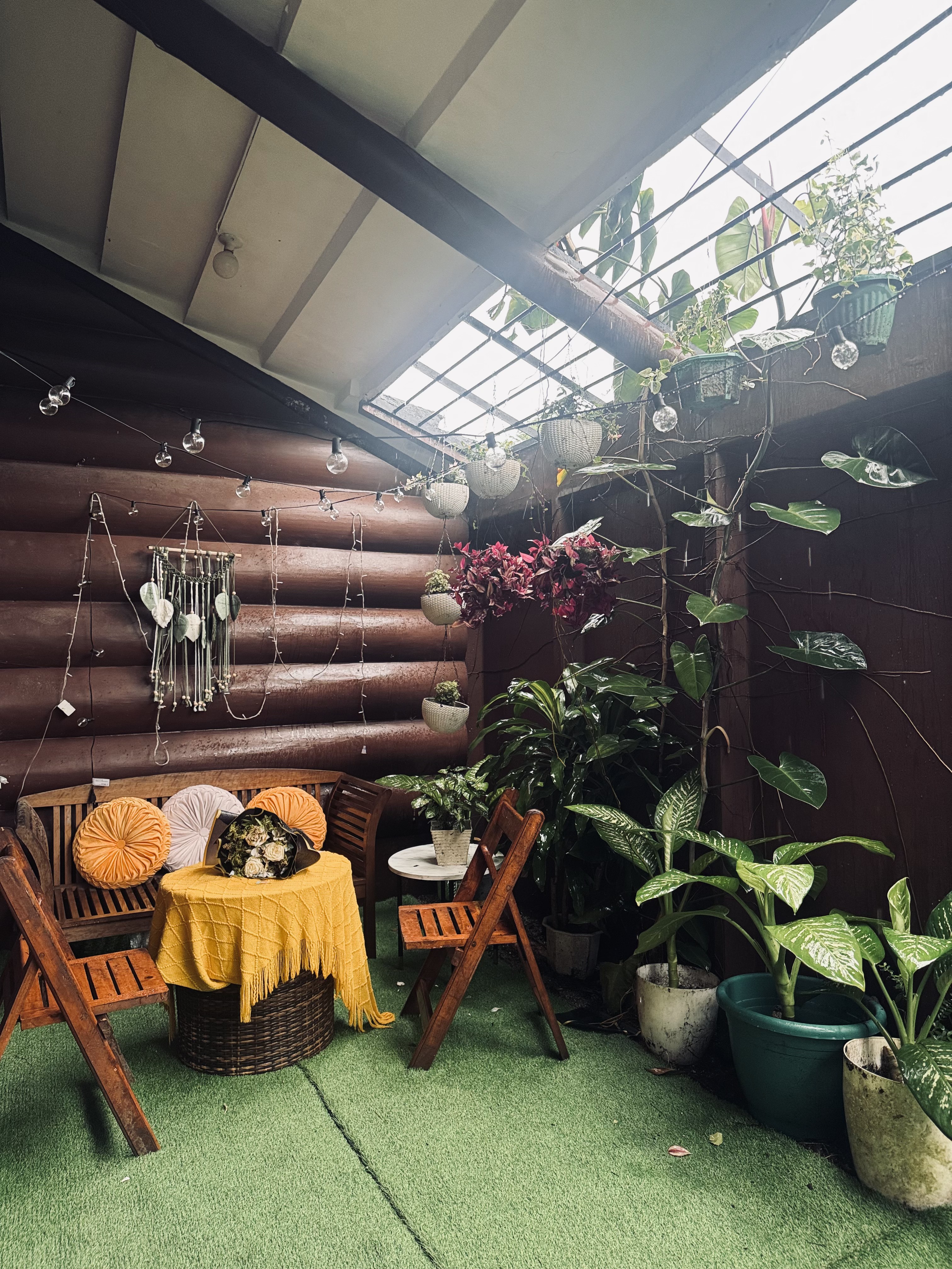 YANI Room - Bedroom View